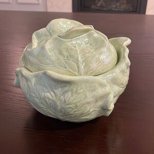 Holland Mold Cabbage Bowl Covered Serving Dish VintageCeramic Cabbage Cookie jar